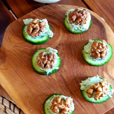 Creamy Cheesy Cucumber&nbsp;Bites