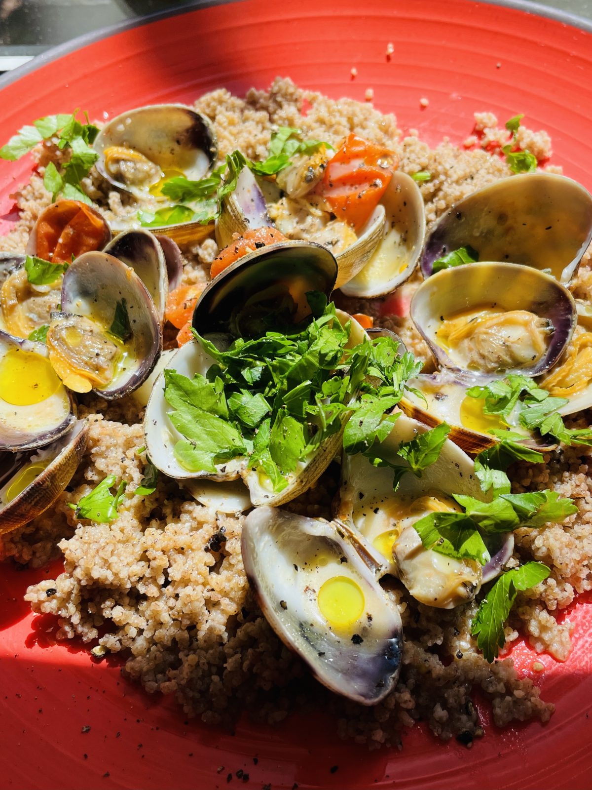 Clams with Couscous – and a surprise ingredient&nbsp;:)